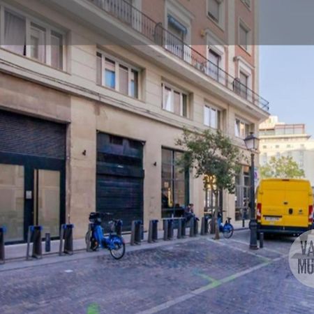 Cool Y Centrico Apt 6Px En Plena Plaza Del Carmen E2 Madrid Eksteriør bilde