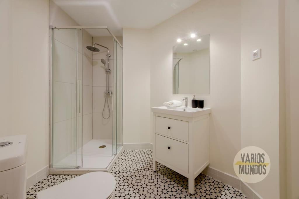 Cool Y Centrico Apt 6Px En Plena Plaza Del Carmen E2 Madrid Eksteriør bilde