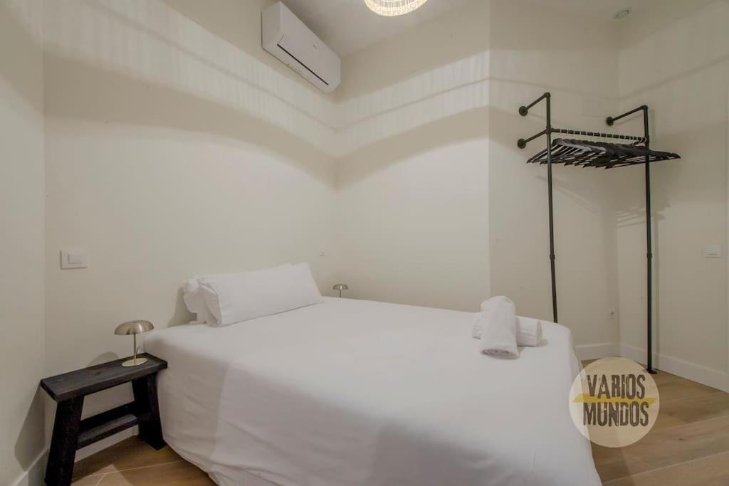 Cool Y Centrico Apt 6Px En Plena Plaza Del Carmen E2 Madrid Eksteriør bilde