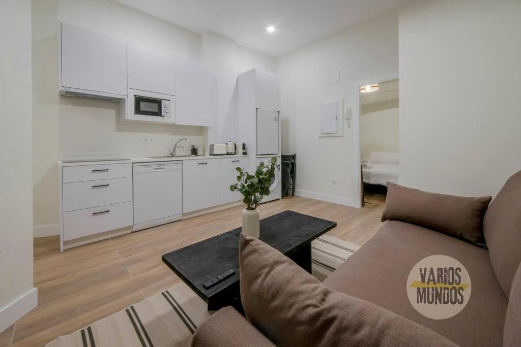 Cool Y Centrico Apt 6Px En Plena Plaza Del Carmen E2 Madrid Eksteriør bilde
